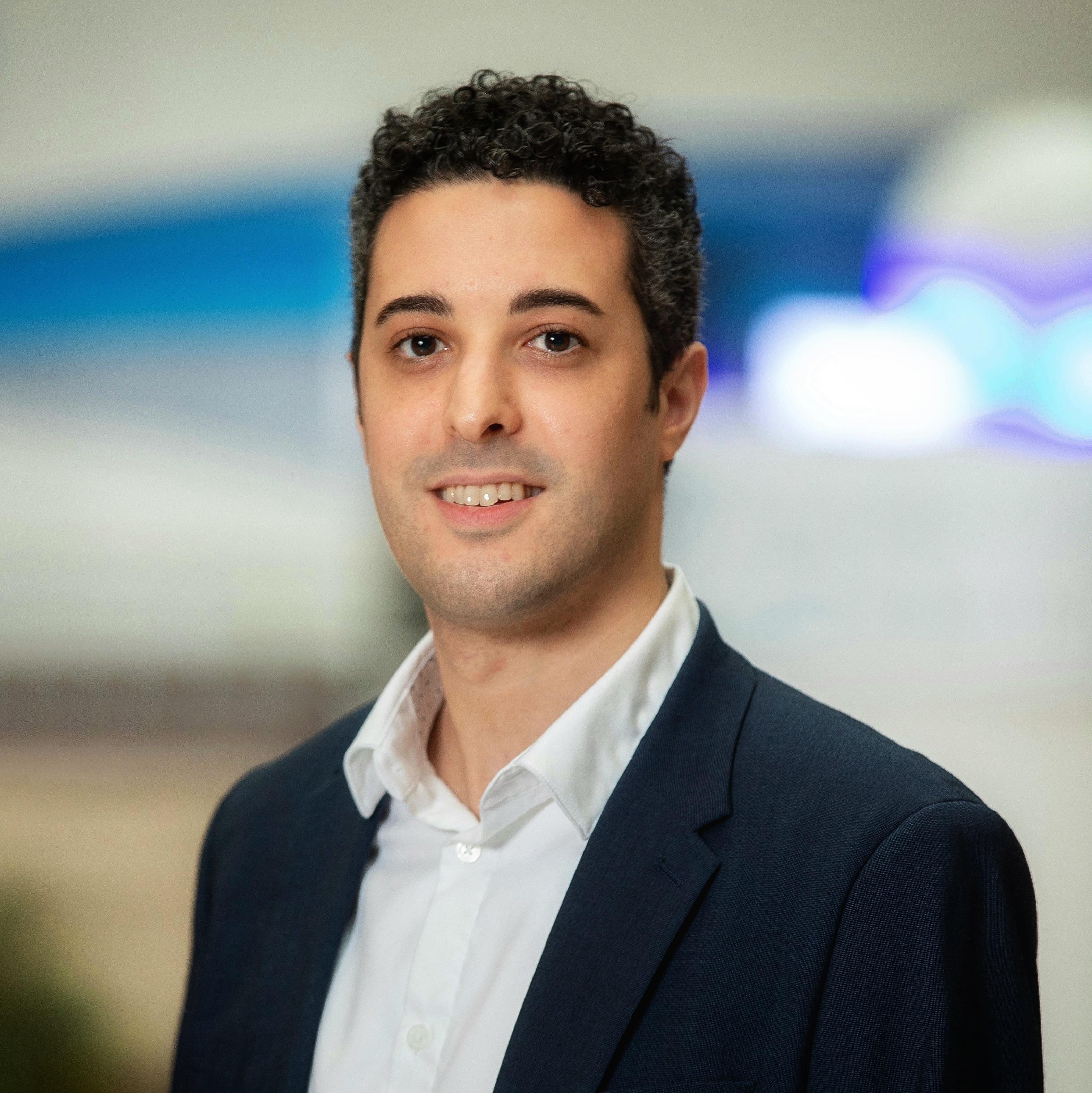Karim Belaidi, Sales & Relationship Management expert at Discai